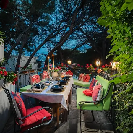 Apartman Beachfront Romilda